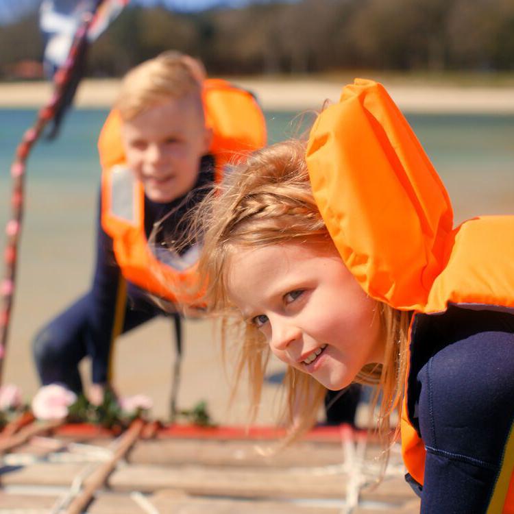 De Bellinga's: Vakantie op Stelten