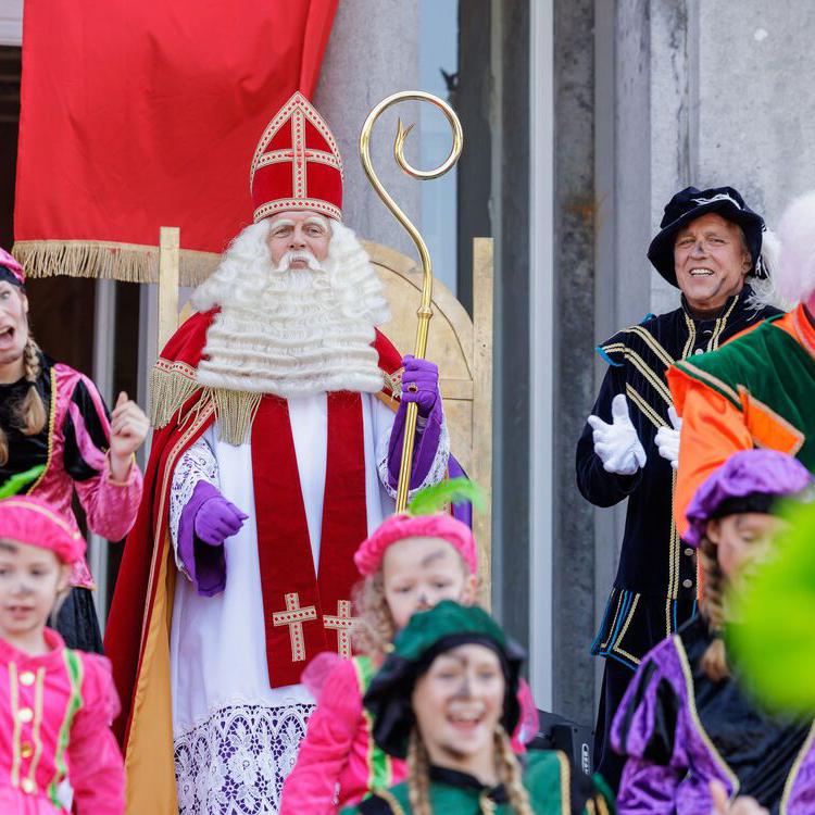 De Grote Sinterklaasfilm en de Strijd om Pakjesavond