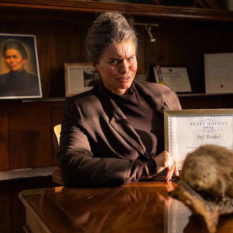 Juf Braaksel en de Mysterieuze Verdwijning