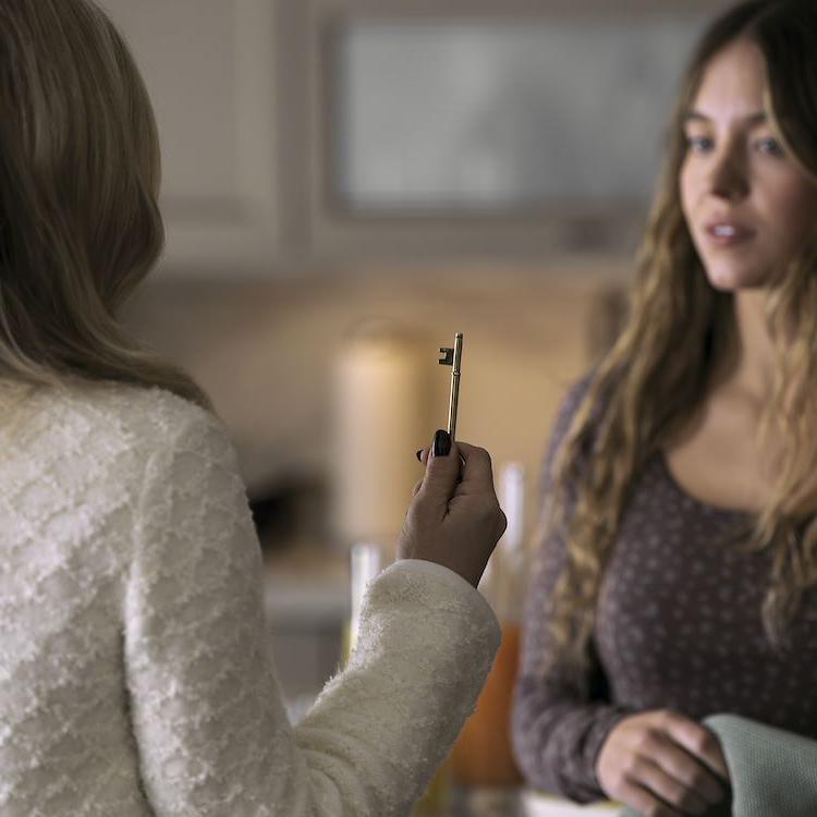 Copyright 2025 WW Entertainment.